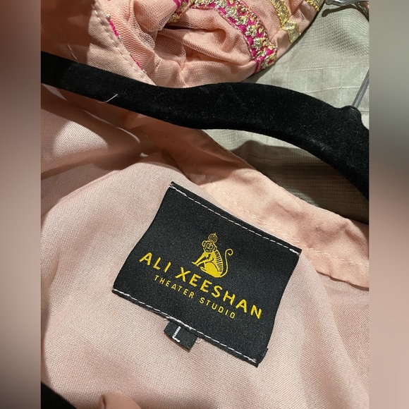 Ali Xeeshan 3 piece gharara suit - Picture 10 of 11